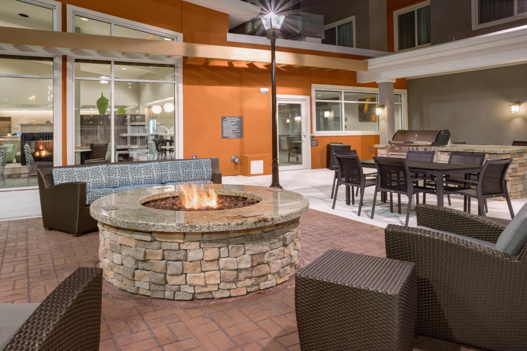 Hotel By Marriott Shreveport-bossier City/downtown Bossier City