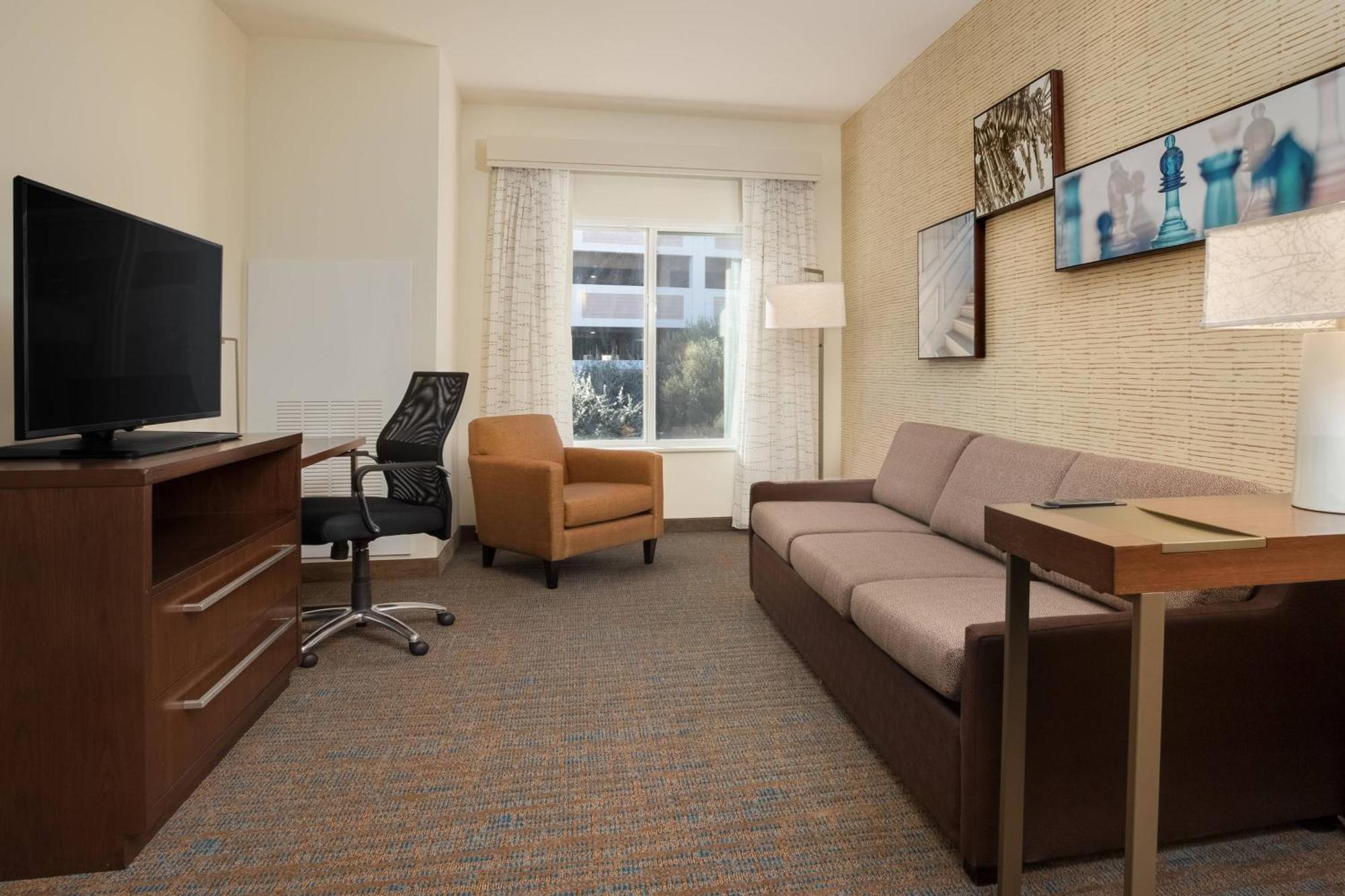 By Marriott Shreveport-bossier City/downtown 3*